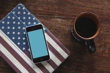 Load image into Gallery viewer, Free iPhone and iPad Mockups Collection
